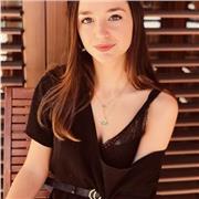 Profesora de italiano nativo. Espero poderos ayudar con esta lengua maravillosa